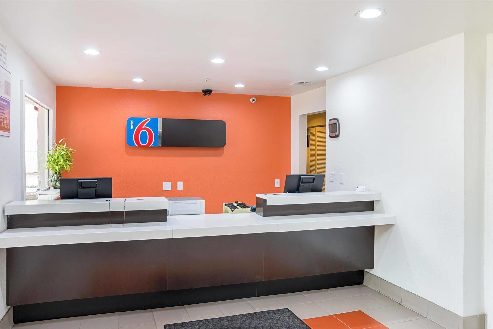 Motel 6-Grand Prairie, Tx - Near Six Flags Drive エクステリア 写真